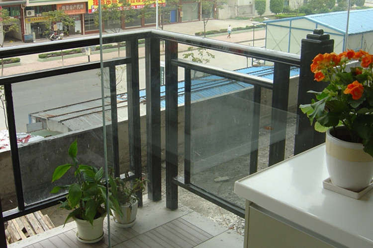 帕达龙铝合金夹玻璃栏杆 阳台楼梯扶手飘窗 新款立柱 铸铝欧式栏